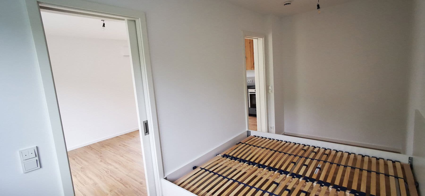 Prenájom bytu 2-izbový 42 m², München, Bavorsko Prenájom bytu 2-izbový 42 m², München, Bavorsko