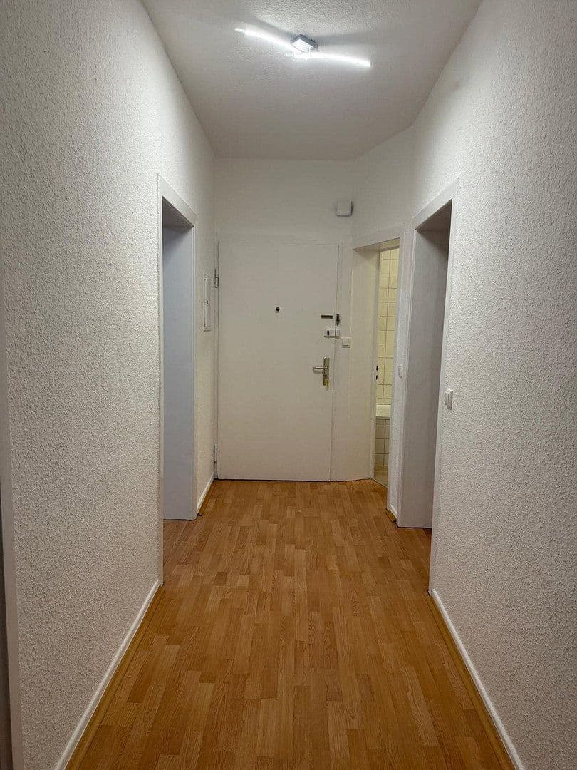 Prenájom bytu 3-izbový 70 m², Herwarthstr.99, Essen, Severné Porýnie - Westfálsko Prenájom bytu 3-izbový 70 m², Herwarthstr.99, Essen, Severné Porýnie - Westfálsko