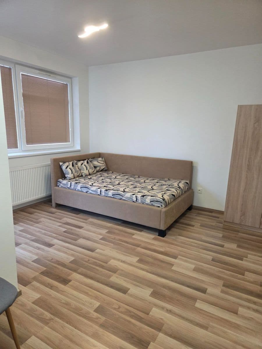 Prenájom bytu 1-izbový 29 m², Oty Bubeníčka, Praha, Praha Prenájom bytu 1-izbový 29 m², Oty Bubeníčka, Praha, Praha