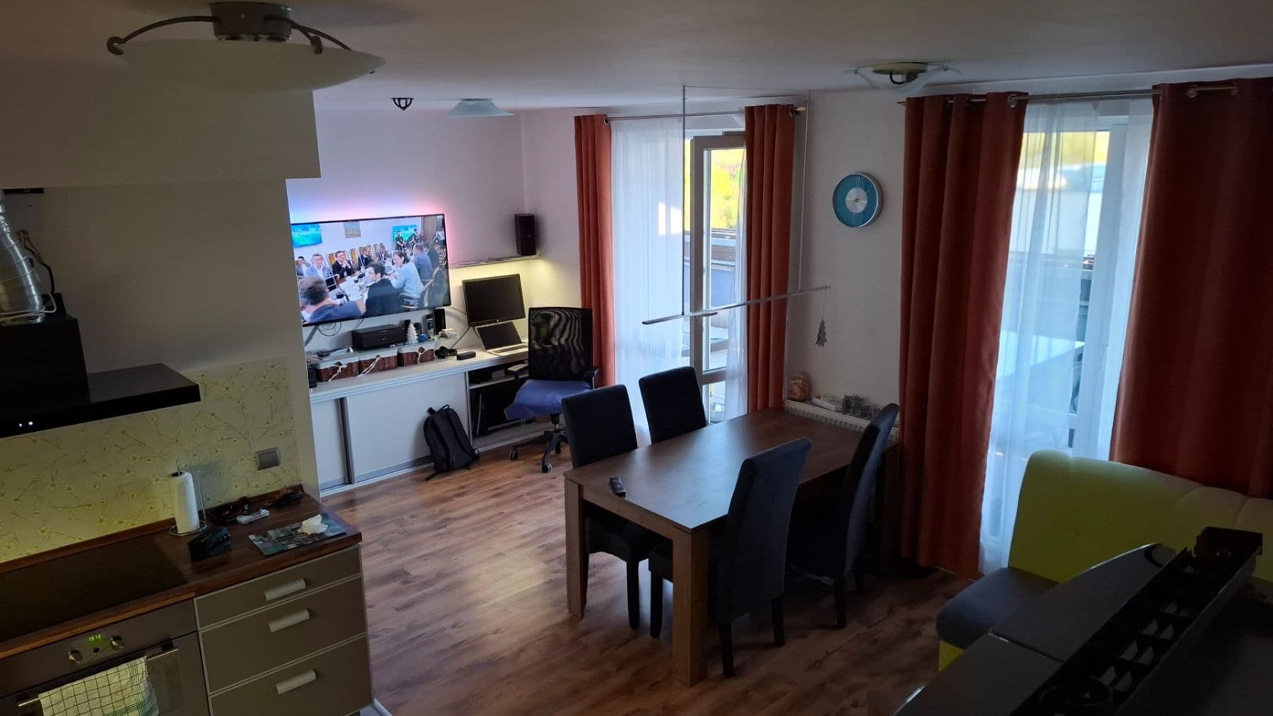 Prenájom bytu 3-izbový 70 m², U Hostavického potoka, Praha, Praha Prenájom bytu 3-izbový 70 m², U Hostavického potoka, Praha, Praha