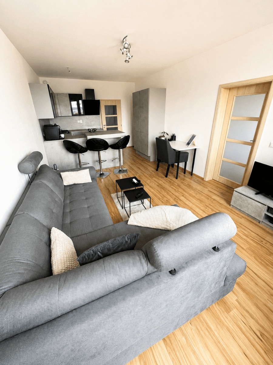 Prenájom bytu 2-izbový 43 m², Freyova, Praha, Praha Prenájom bytu 2-izbový 43 m², Freyova, Praha, Praha