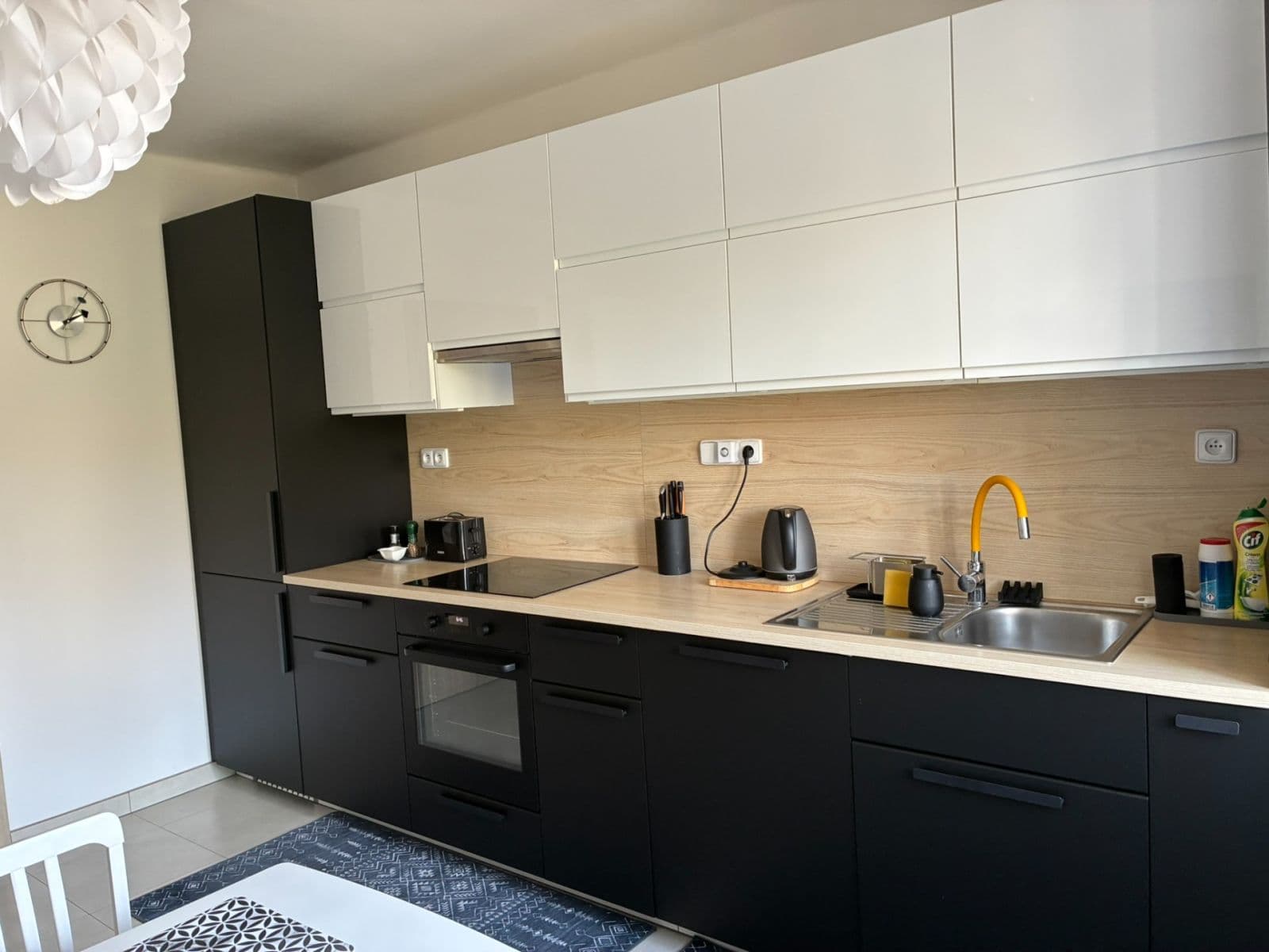 Prenájom bytu 2-izbový 67 m², Kladenská, Praha, Praha Prenájom bytu 2-izbový 67 m², Kladenská, Praha, Praha