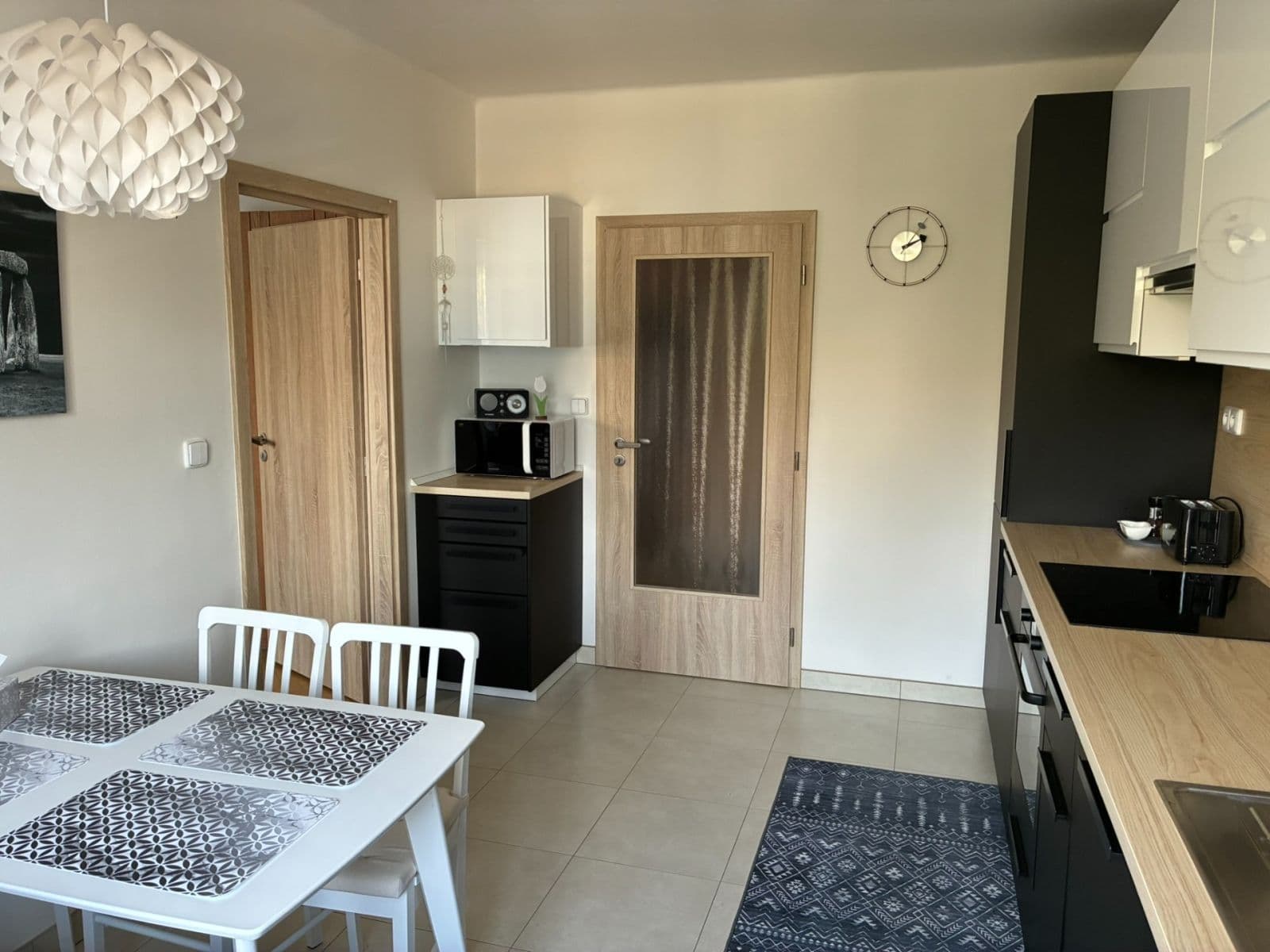 Prenájom bytu 2-izbový 67 m², Kladenská, Praha, Praha Prenájom bytu 2-izbový 67 m², Kladenská, Praha, Praha