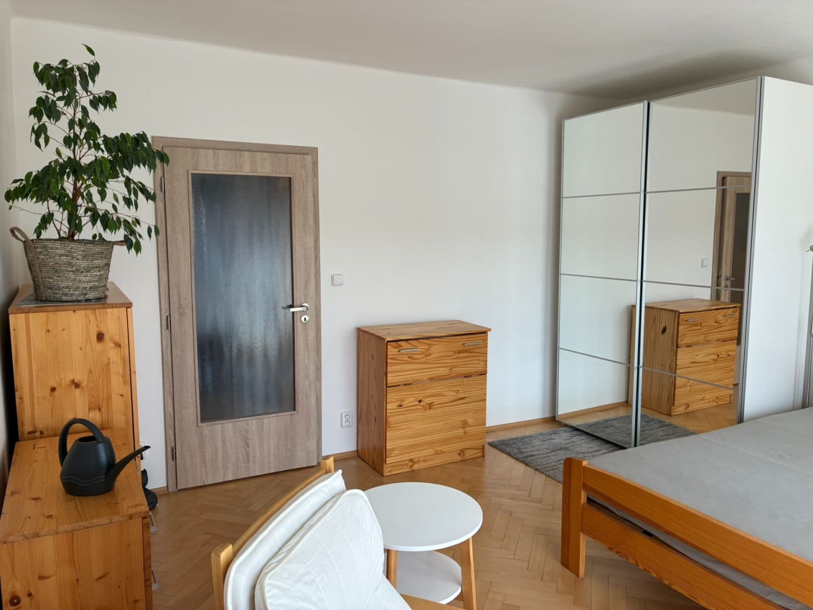 Prenájom bytu 2-izbový 67 m², Kladenská, Praha, Praha Prenájom bytu 2-izbový 67 m², Kladenská, Praha, Praha