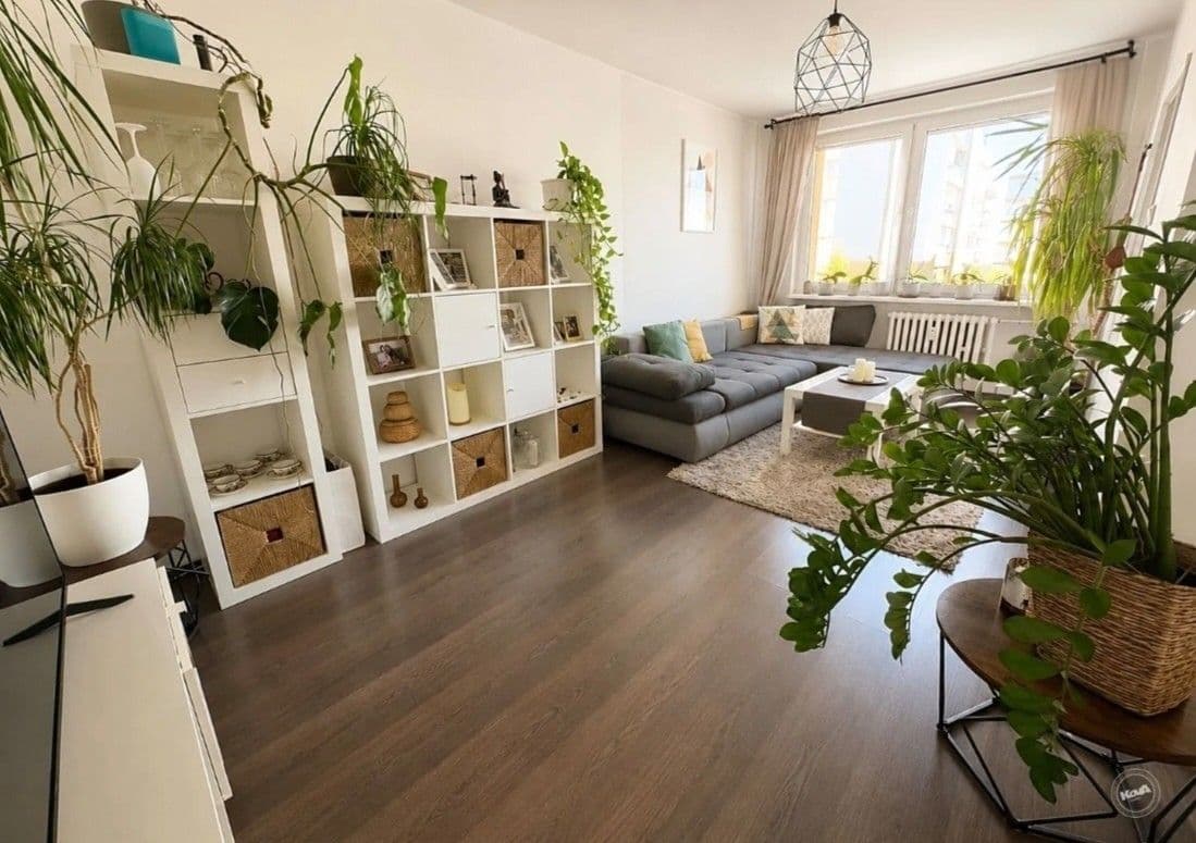 Prenájom bytu 3-izbový 72 m², Údolní, Praha, Praha Prenájom bytu 3-izbový 72 m², Údolní, Praha, Praha