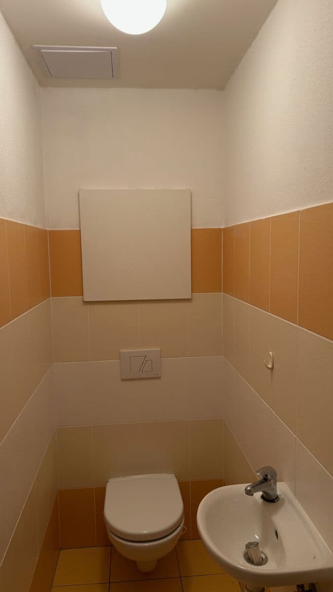 Prenájom bytu 2-izbový 73 m², Na Terasách, Plzeň, Plzeňský kraj Prenájom bytu 2-izbový 73 m², Na Terasách, Plzeň, Plzeňský kraj