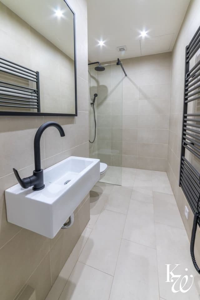 Prenájom bytu 2-izbový 47 m², U Družstev, Praha, Praha Prenájom bytu 2-izbový 47 m², U Družstev, Praha, Praha