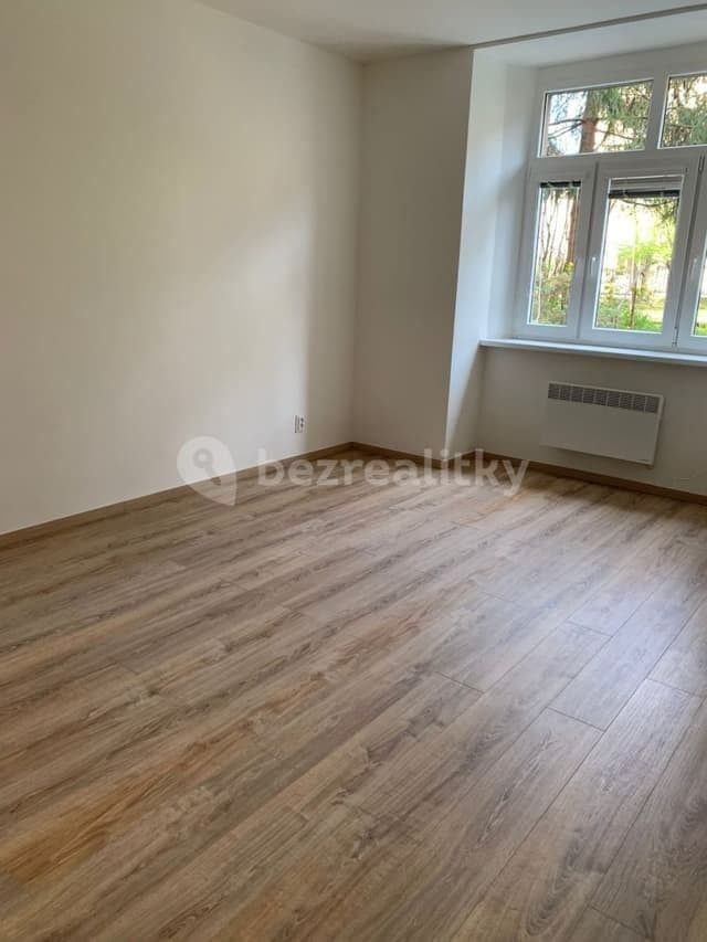 Prenájom bytu 2-izbový 47 m², U Družstev, Praha, Praha Prenájom bytu 2-izbový 47 m², U Družstev, Praha, Praha
