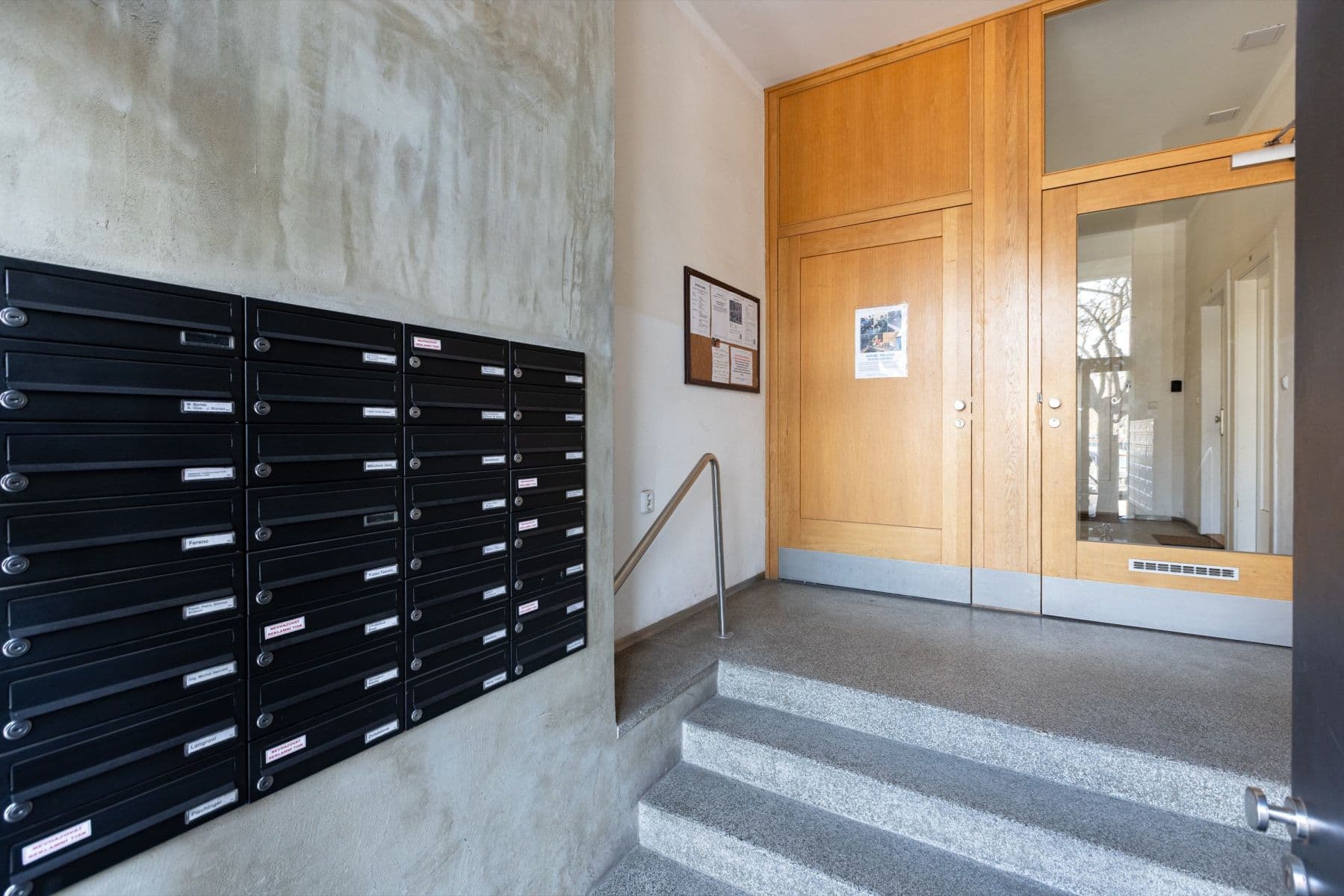 Prenájom bytu 34 m², Sportovní, Praha, Praha Prenájom bytu 34 m², Sportovní, Praha, Praha