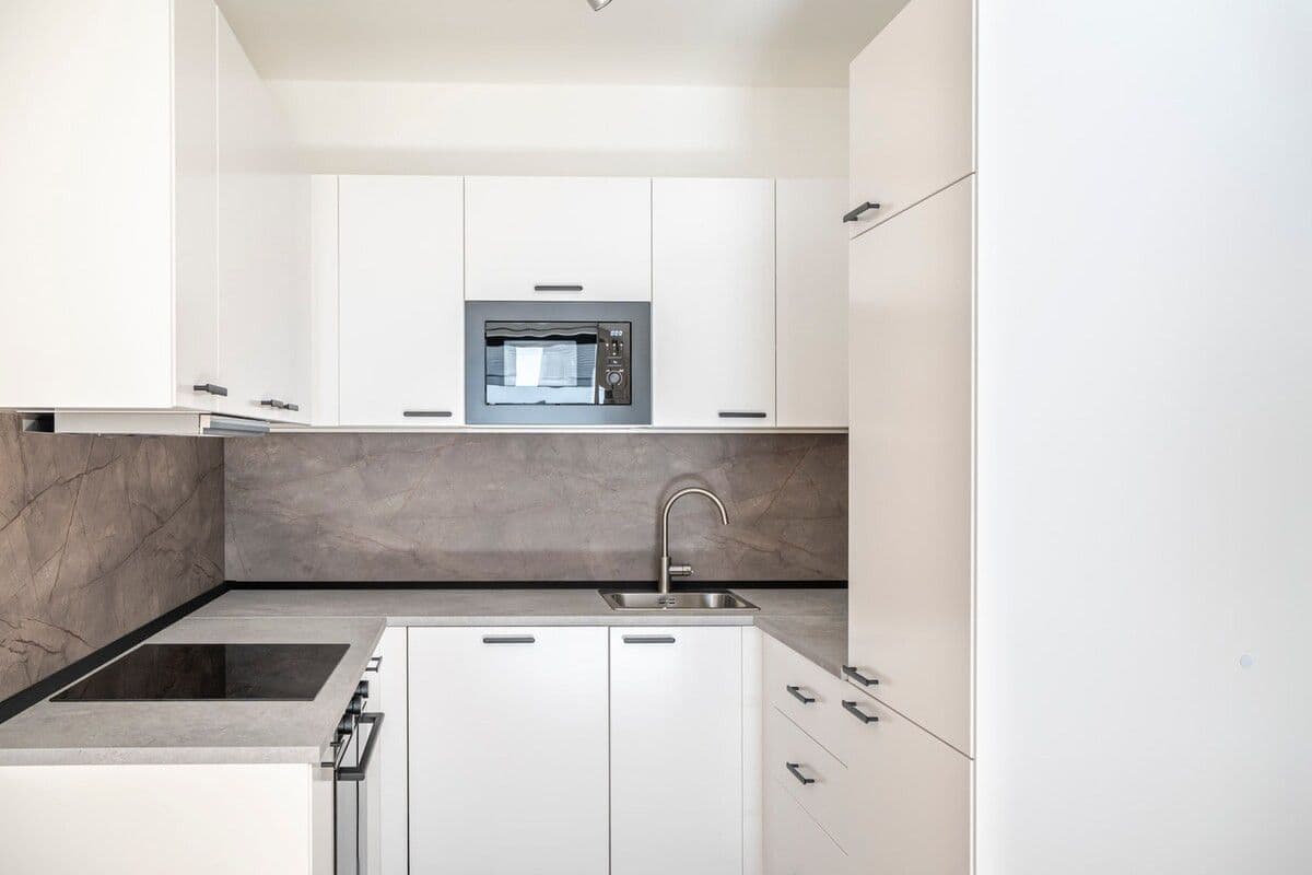 Prenájom bytu 45 m², Kaplířova, Praha, Praha Prenájom bytu 45 m², Kaplířova, Praha, Praha