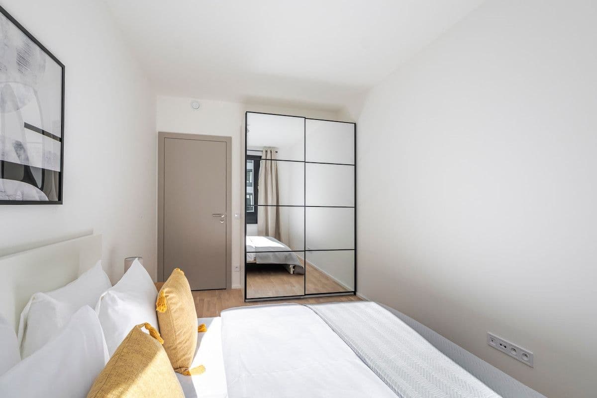 Prenájom bytu 45 m², Kaplířova, Praha, Praha Prenájom bytu 45 m², Kaplířova, Praha, Praha
