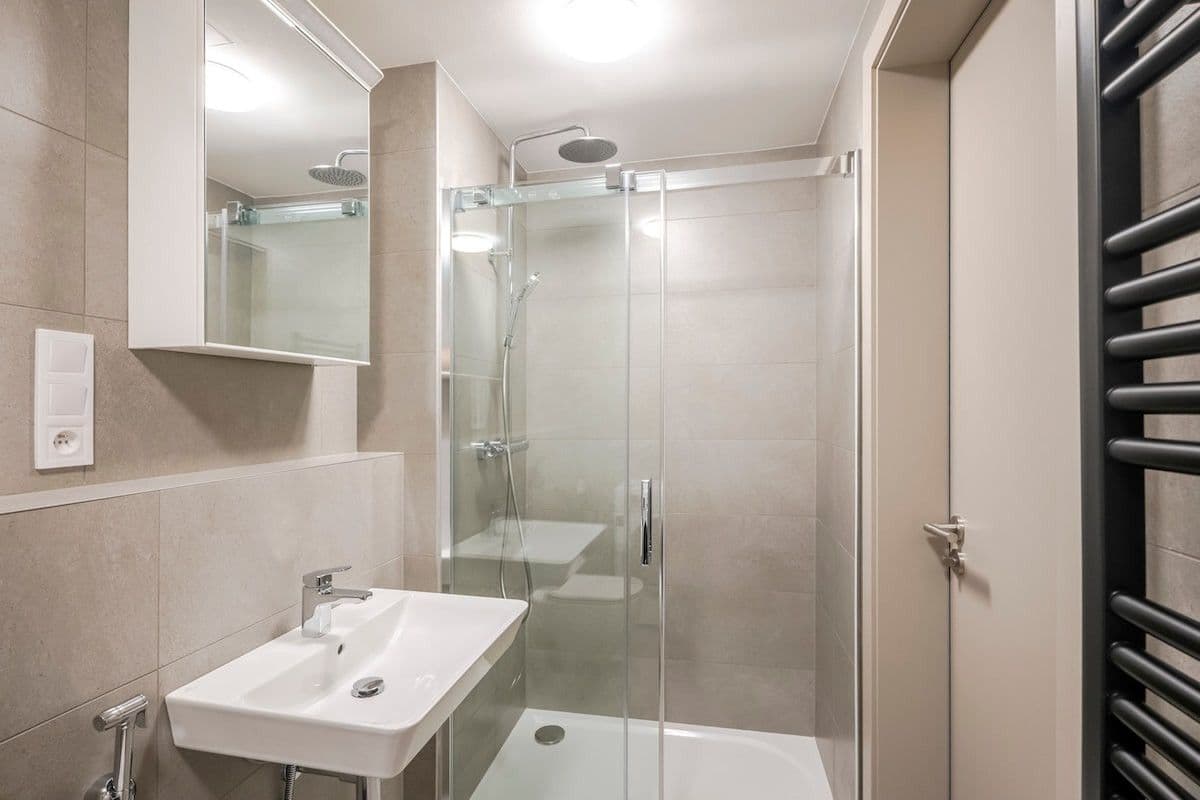 Prenájom bytu 45 m², Kaplířova, Praha, Praha Prenájom bytu 45 m², Kaplířova, Praha, Praha