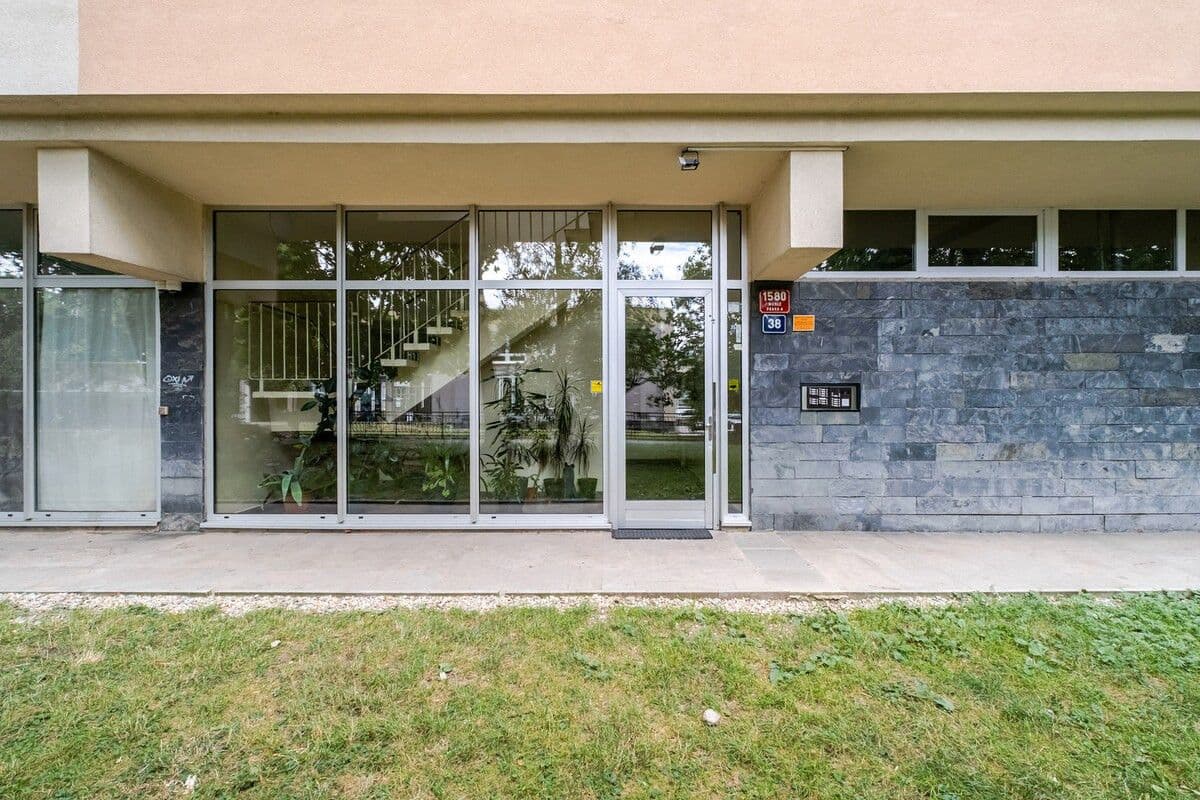 Prenájom bytu 34 m², Kotorská, Praha, Praha Prenájom bytu 34 m², Kotorská, Praha, Praha