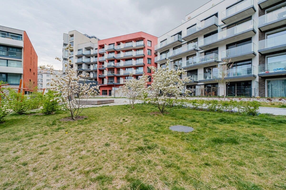 Prenájom bytu 69 m², Tetauerova, Praha, Praha Prenájom bytu 69 m², Tetauerova, Praha, Praha