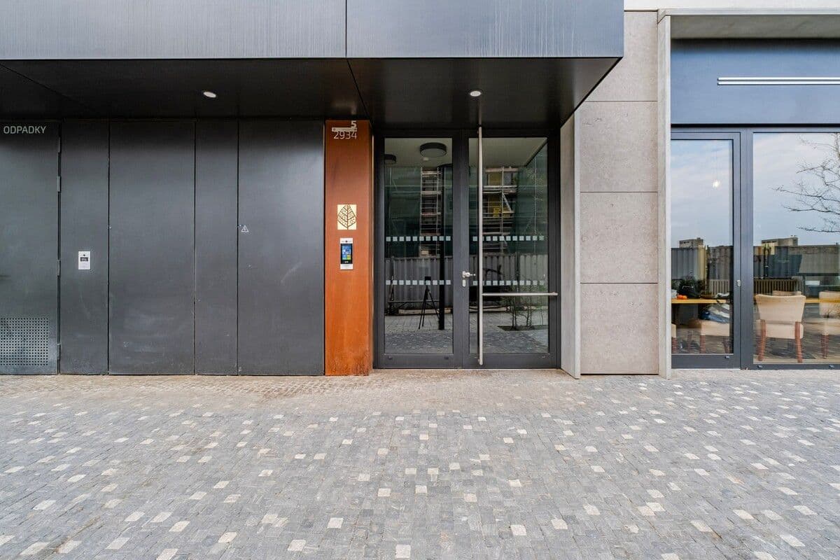 Prenájom bytu 69 m², Tetauerova, Praha, Praha Prenájom bytu 69 m², Tetauerova, Praha, Praha