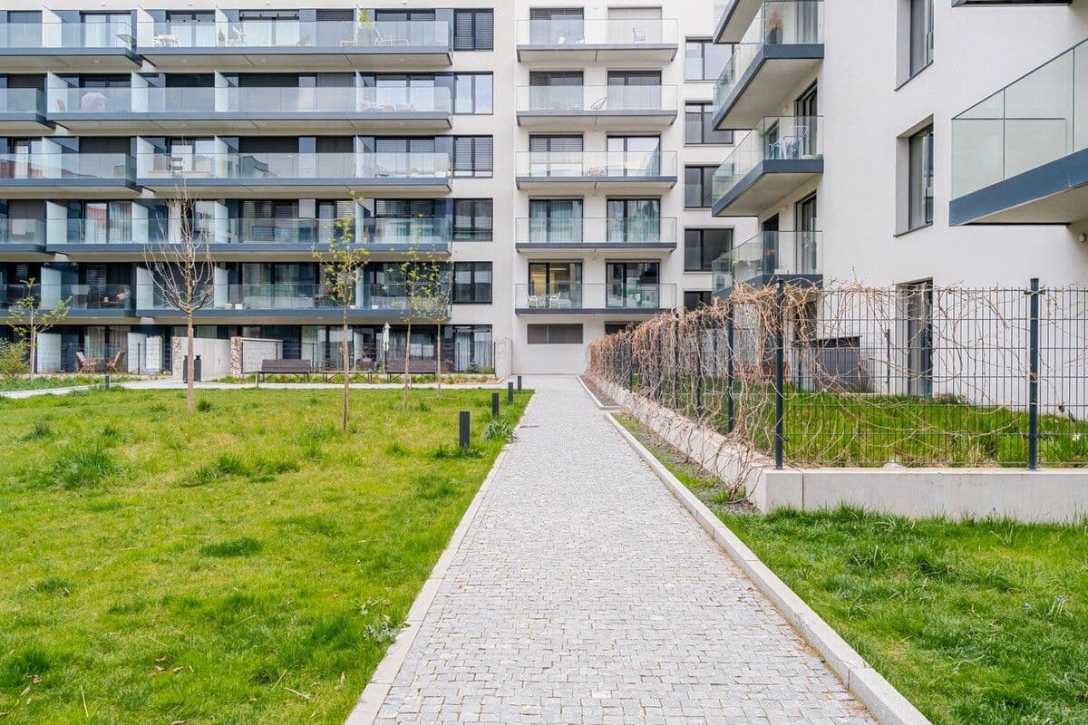 Prenájom bytu 69 m², Tetauerova, Praha, Praha Prenájom bytu 69 m², Tetauerova, Praha, Praha