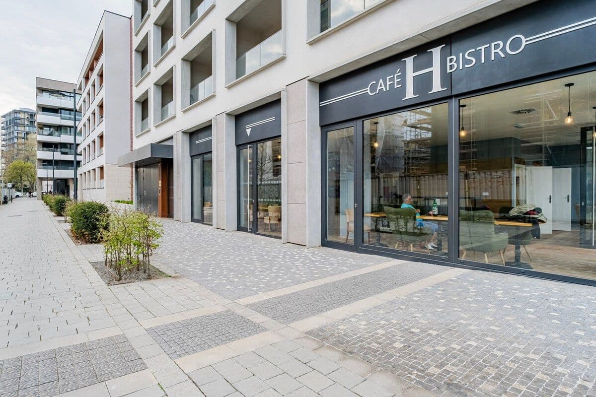 Prenájom bytu 69 m², Tetauerova, Praha, Praha Prenájom bytu 69 m², Tetauerova, Praha, Praha