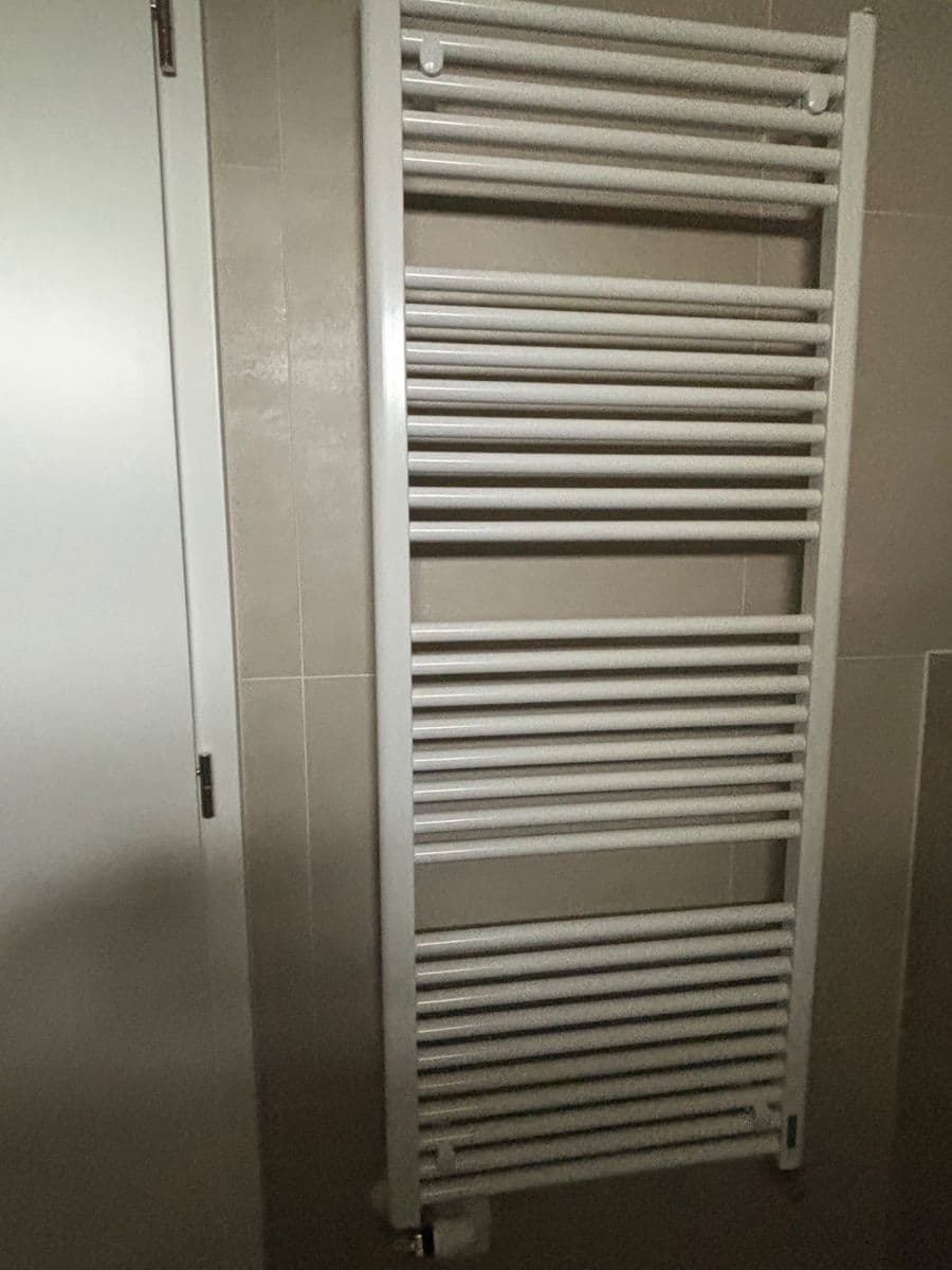 Prenájom bytu 3-izbový 100 m², Za Pískovnou, Praha, Praha Prenájom bytu 3-izbový 100 m², Za Pískovnou, Praha, Praha