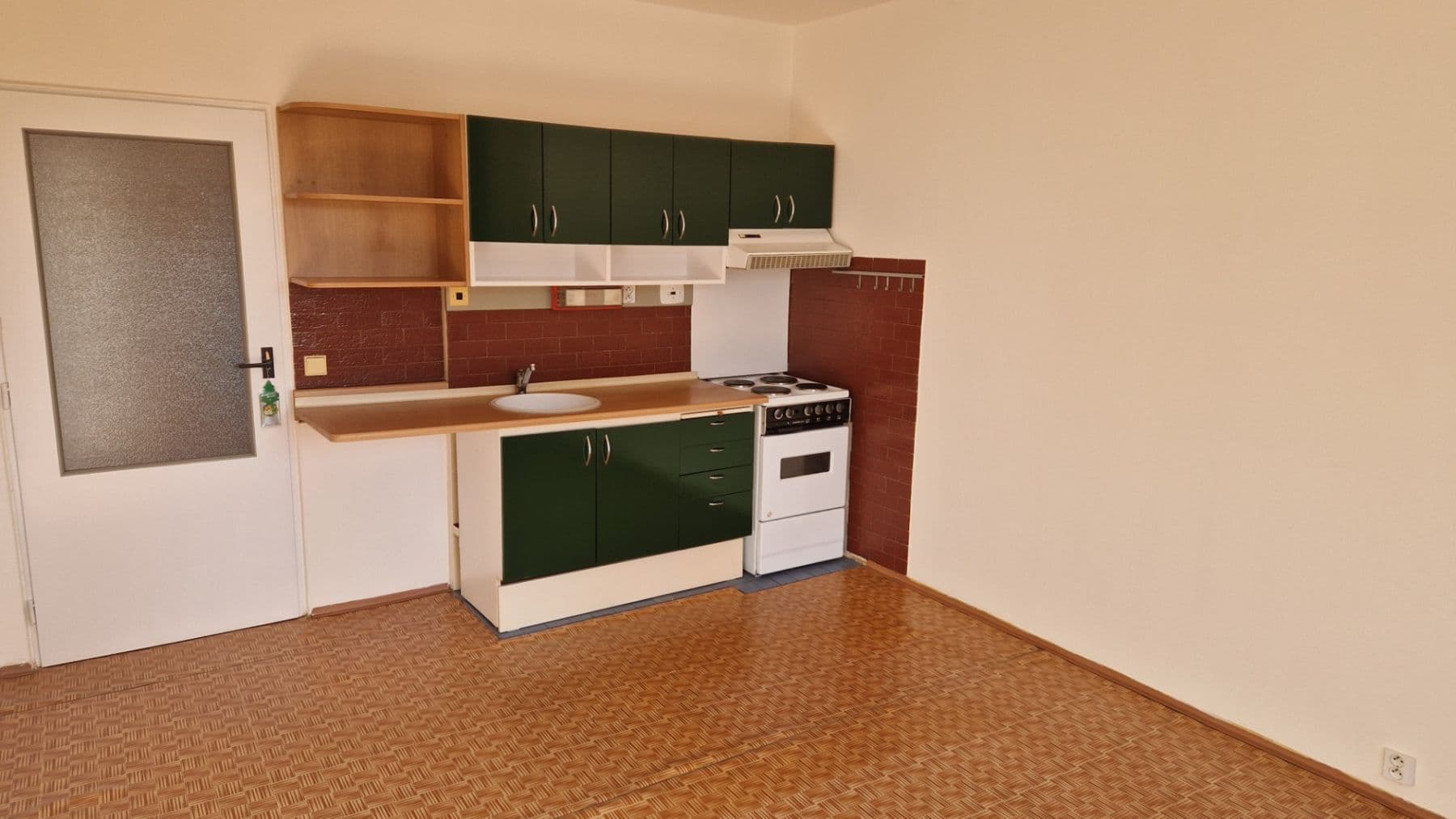 Prenájom bytu 2-izbový 45 m², Velkopavlovická, Brno, Jihomoravský kraj Prenájom bytu 2-izbový 45 m², Velkopavlovická, Brno, Jihomoravský kraj