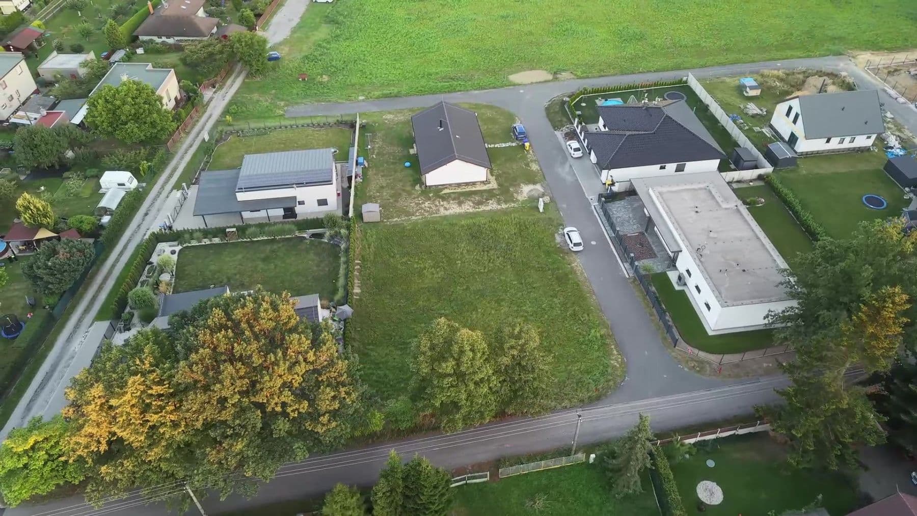 Predaj pozemku 924 m², Petřvald, Moravskoslezský kraj Predaj pozemku 924 m², Petřvald, Moravskoslezský kraj