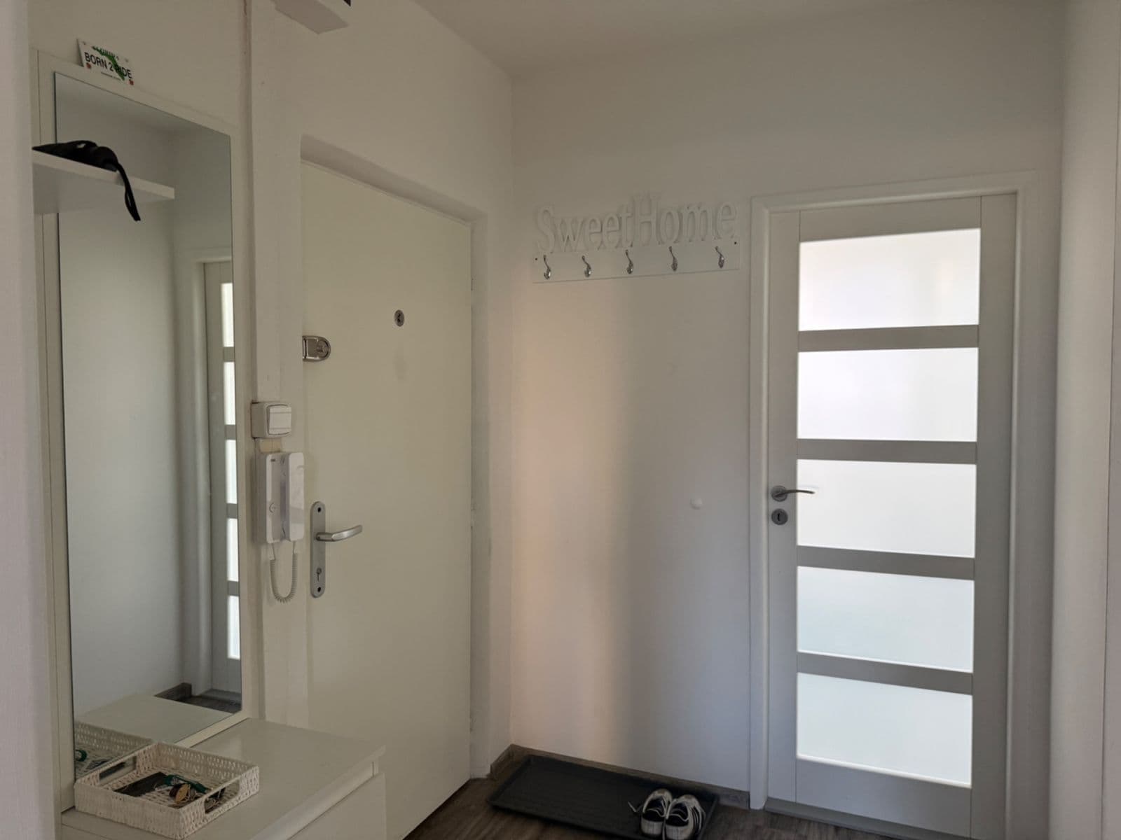 Prenájom bytu 3-izbový 70 m², Alejní, Teplice, Ústecký kraj Prenájom bytu 3-izbový 70 m², Alejní, Teplice, Ústecký kraj