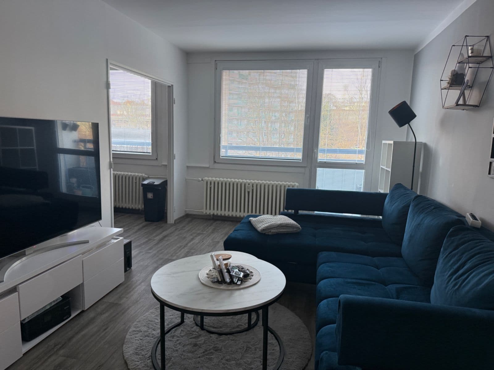 Prenájom bytu 3-izbový 70 m², Alejní, Teplice, Ústecký kraj Prenájom bytu 3-izbový 70 m², Alejní, Teplice, Ústecký kraj