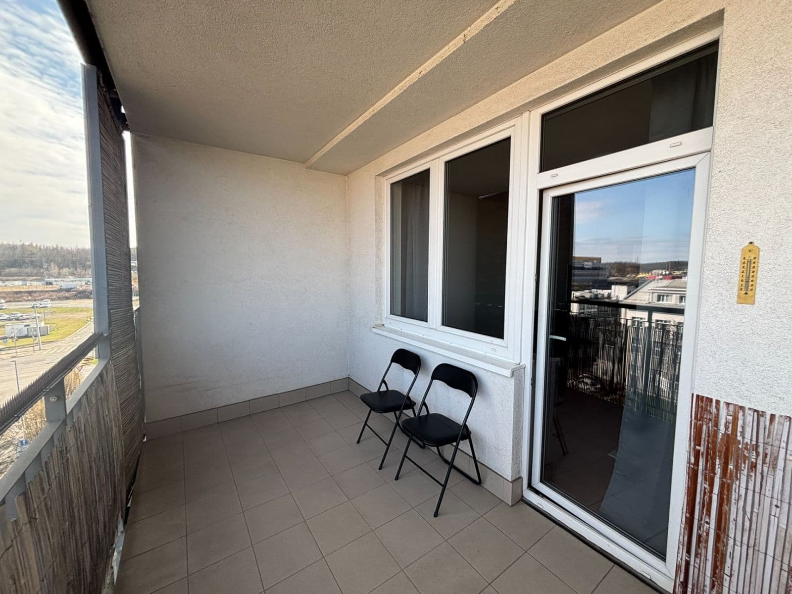 Prenájom bytu 1-izbový 37 m², Podkovářská, Praha, Praha Prenájom bytu 1-izbový 37 m², Podkovářská, Praha, Praha