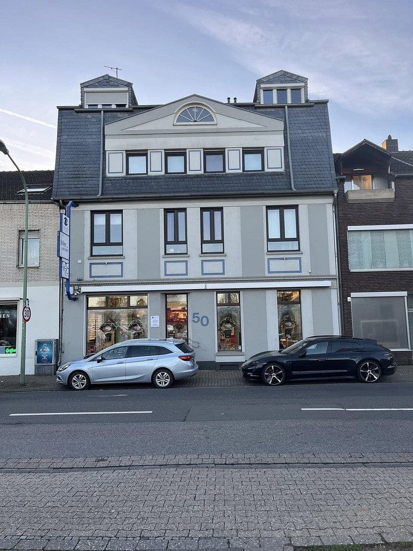 Prenájom bytu 3-izbový 76 m², Düren, Severné Porýnie - Westfálsko Prenájom bytu 3-izbový 76 m², Düren, Severné Porýnie - Westfálsko