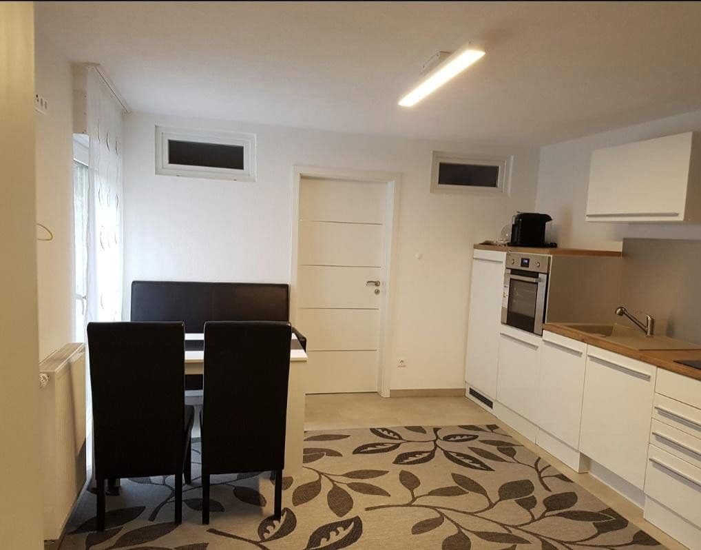 Predaj domu 211 m², pozemok 755 m², Pforzheim, Bádensko-Wurttembersko Predaj domu 211 m², pozemok 755 m², Pforzheim, Bádensko-Wurttembersko