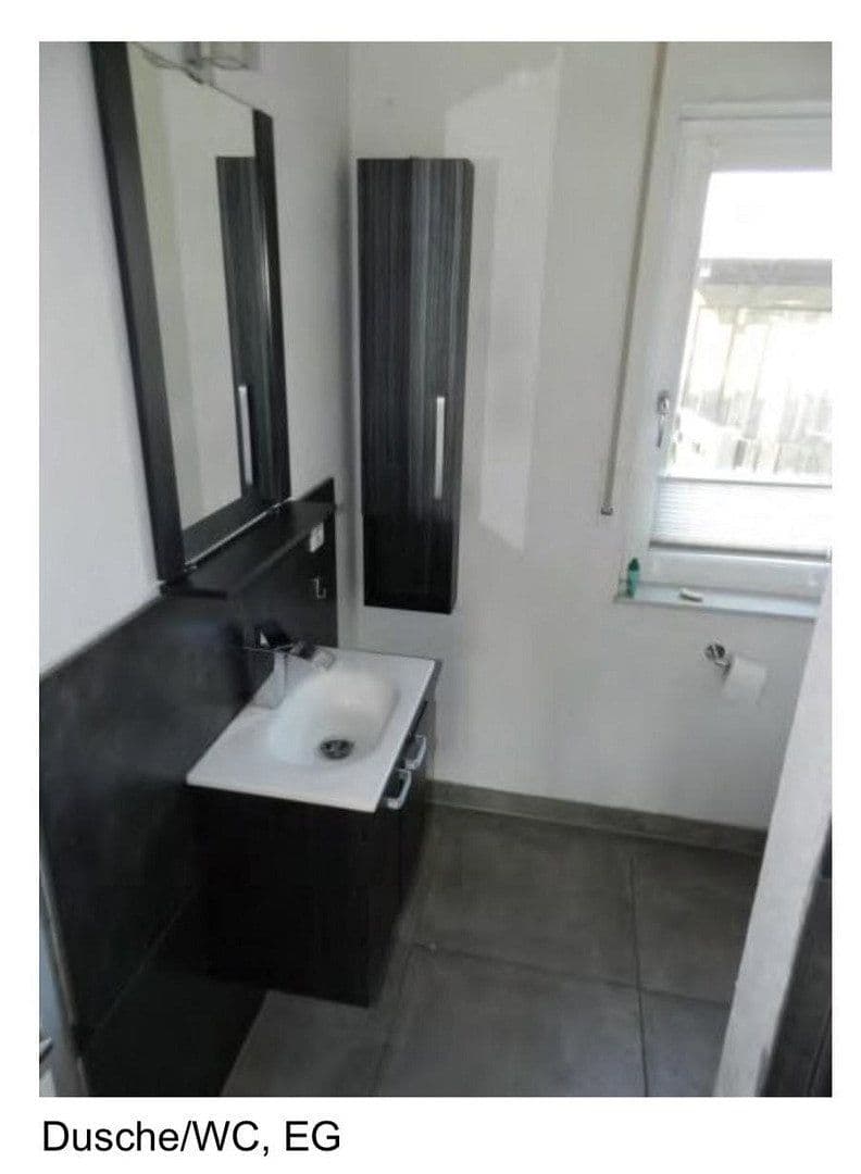 Predaj domu 165 m², pozemok 750 m², Am Obstanger 2, Kirchanschöring, Bavorsko Predaj domu 165 m², pozemok 750 m², Am Obstanger 2, Kirchanschöring, Bavorsko