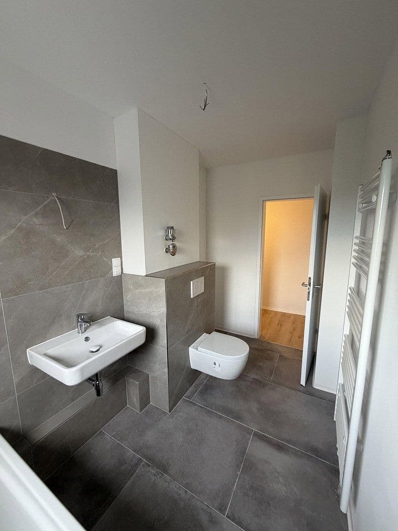 Prenájom bytu 3-izbový 77 m², Akademiestraße 27, Hanau, Hesensko Prenájom bytu 3-izbový 77 m², Akademiestraße 27, Hanau, Hesensko