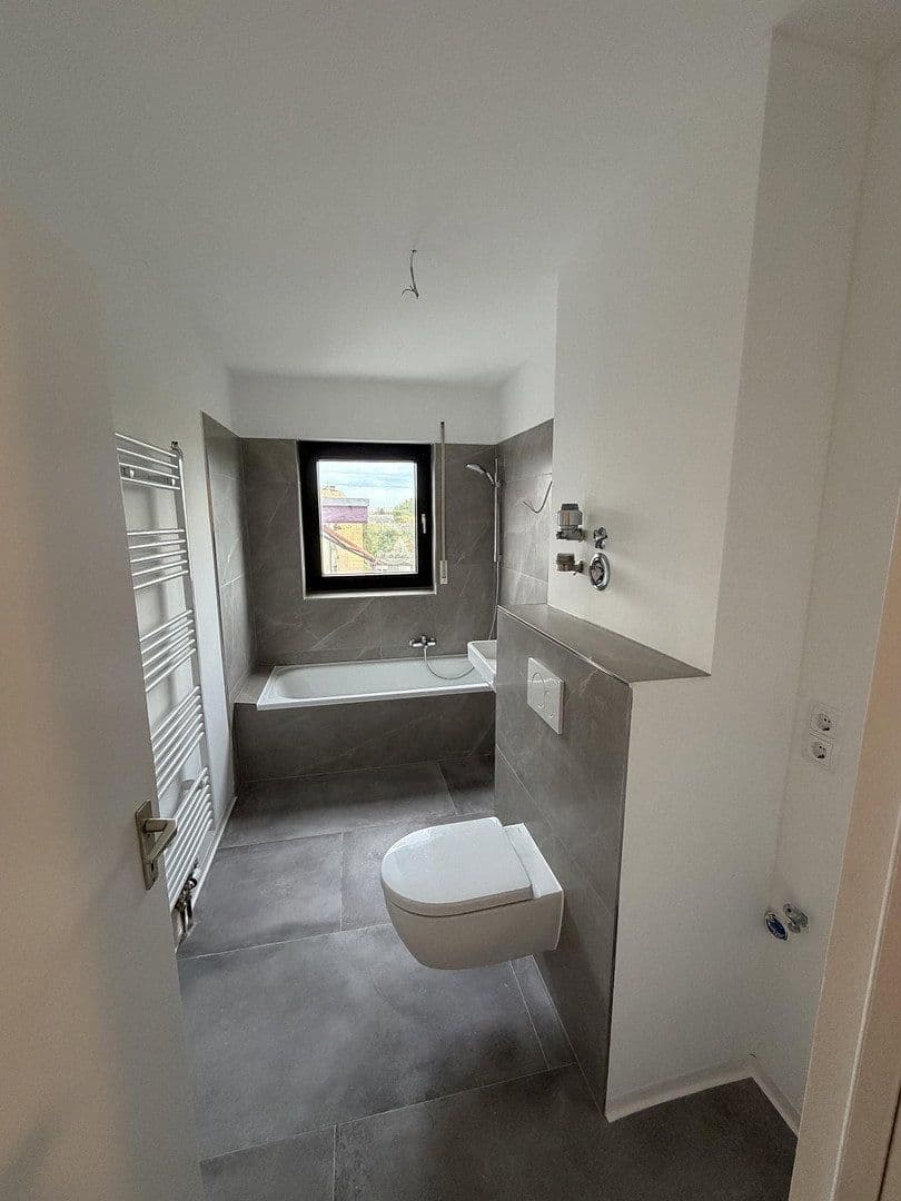 Prenájom bytu 3-izbový 77 m², Akademiestraße 27, Hanau, Hesensko Prenájom bytu 3-izbový 77 m², Akademiestraße 27, Hanau, Hesensko