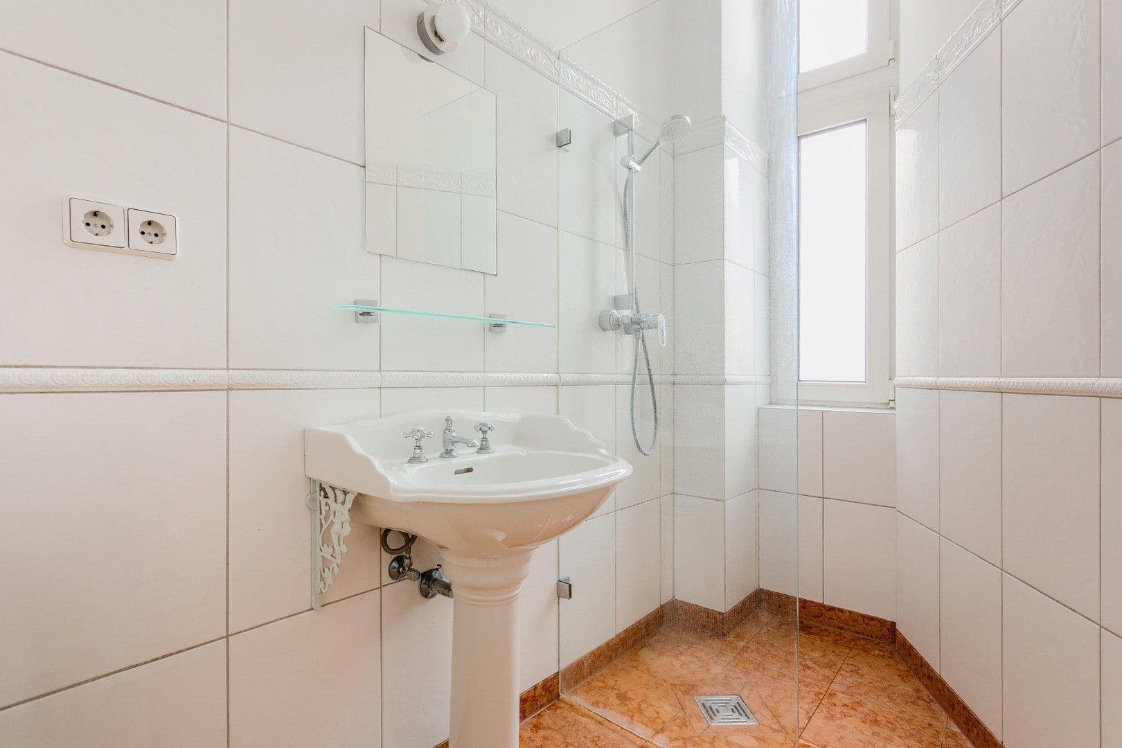 Predaj bytu 4-izbový 125 m², Urbanstraße 176, Berlin, Berlín Predaj bytu 4-izbový 125 m², Urbanstraße 176, Berlin, Berlín