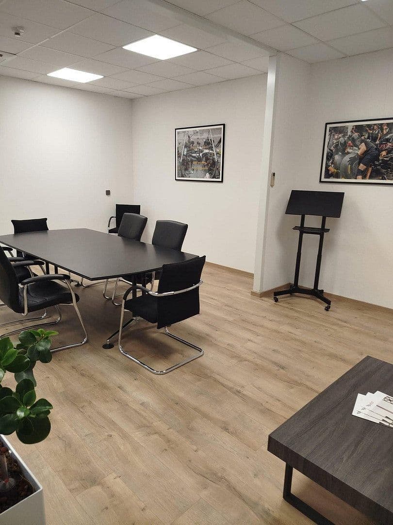Prenájom kancelárie 400 m², Am Lichtbogen 53, Essen, Severné Porýnie - Westfálsko Prenájom kancelárie 400 m², Am Lichtbogen 53, Essen, Severné Porýnie - Westfálsko