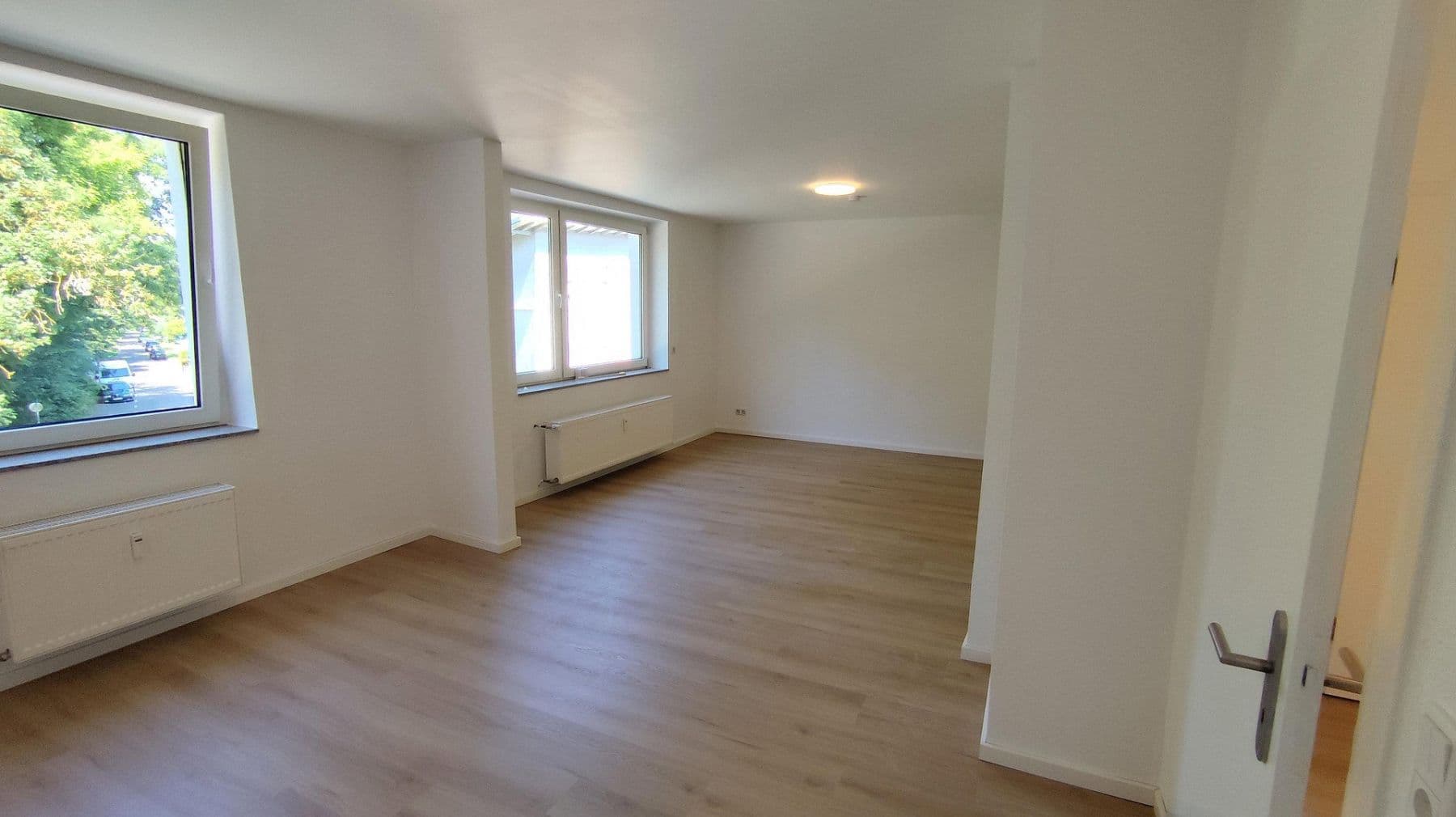 Prenájom bytu 4-izbový 110 m², Holzstrasse 184, Castrop-Rauxel, Severné Porýnie - Westfálsko Prenájom bytu 4-izbový 110 m², Holzstrasse 184, Castrop-Rauxel, Severné Porýnie - Westfálsko