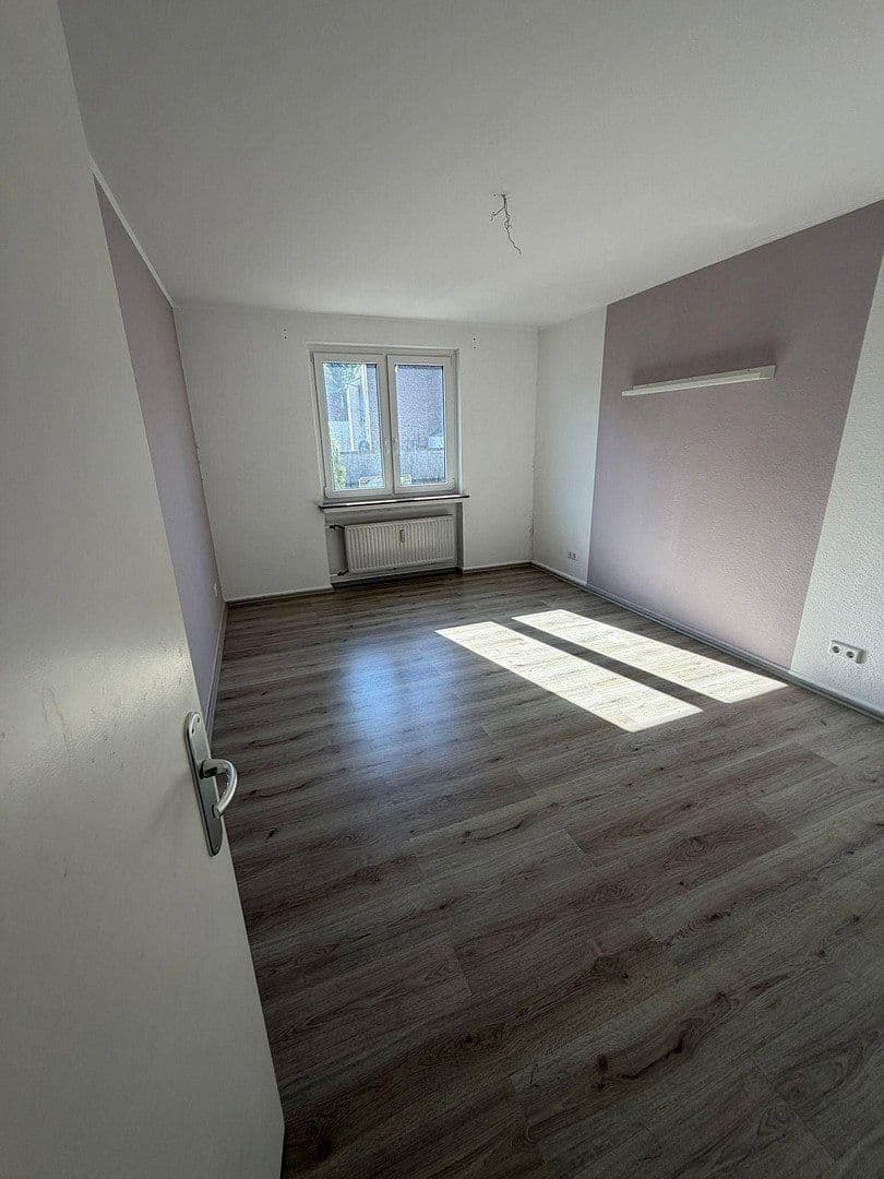 Prenájom bytu 2-izbový 65 m², Hagener Str. 47, Gevelsberg, Severné Porýnie - Westfálsko Prenájom bytu 2-izbový 65 m², Hagener Str. 47, Gevelsberg, Severné Porýnie - Westfálsko