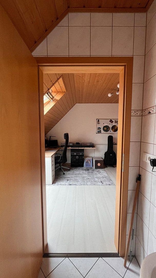 Predaj domu 103 m², pozemok 171 m², Etzelstraße 15, Roth, Bavorsko Predaj domu 103 m², pozemok 171 m², Etzelstraße 15, Roth, Bavorsko