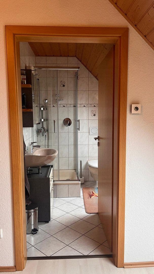 Predaj domu 103 m², pozemok 171 m², Etzelstraße 15, Roth, Bavorsko Predaj domu 103 m², pozemok 171 m², Etzelstraße 15, Roth, Bavorsko