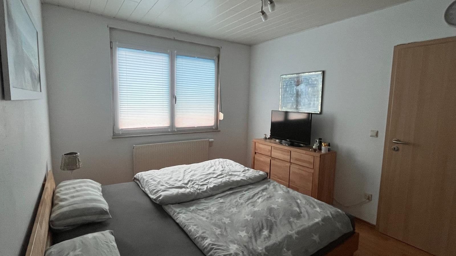Predaj domu 103 m², pozemok 171 m², Etzelstraße 15, Roth, Bavorsko Predaj domu 103 m², pozemok 171 m², Etzelstraße 15, Roth, Bavorsko