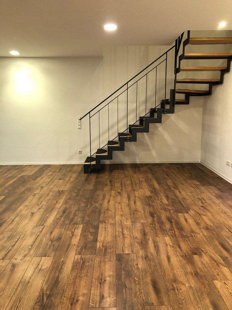 Prenájom kancelárie 100 m², Albert-Einstein-Str. 1, Offenburg, Bádensko-Wurttembersko Prenájom kancelárie 100 m², Albert-Einstein-Str. 1, Offenburg, Bádensko-Wurttembersko