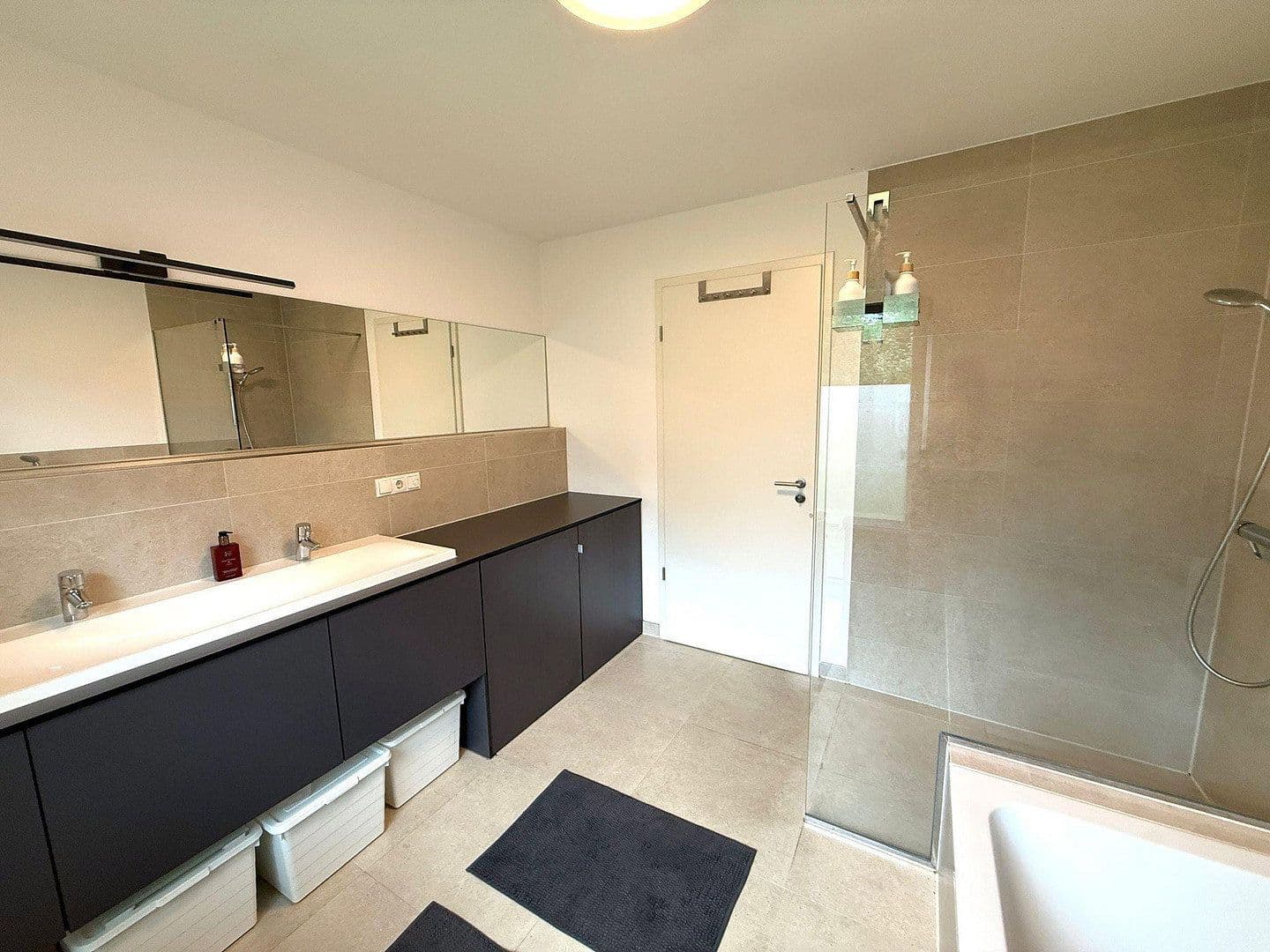 Prenájom bytu 4-izbový 150 m², Hamppstraße 7a, Au in der Hallertau, Bavorsko Prenájom bytu 4-izbový 150 m², Hamppstraße 7a, Au in der Hallertau, Bavorsko