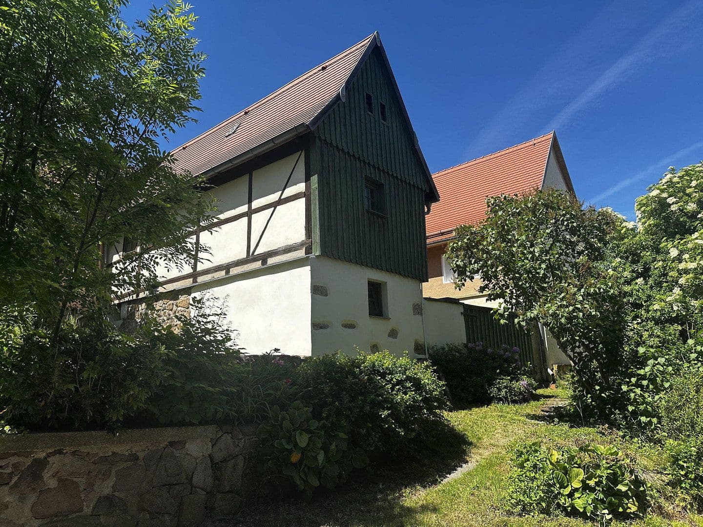 Predaj domu 168 m², pozemok 1.317 m², Meißner Str. 34, Klipphausen, Sasko Predaj domu 168 m², pozemok 1.317 m², Meißner Str. 34, Klipphausen, Sasko