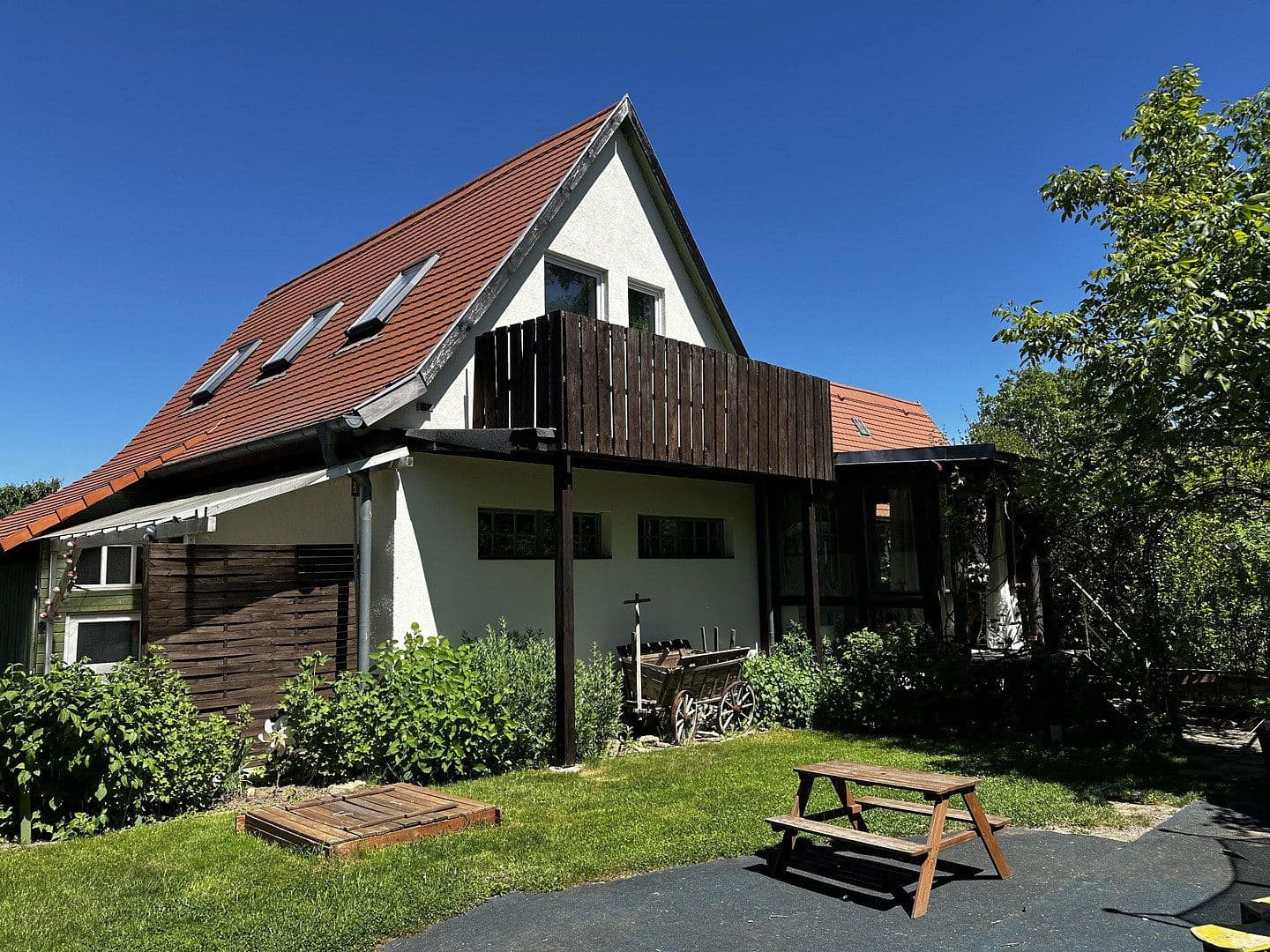 Predaj domu 168 m², pozemok 1.317 m², Meißner Str. 34, Klipphausen, Sasko Predaj domu 168 m², pozemok 1.317 m², Meißner Str. 34, Klipphausen, Sasko