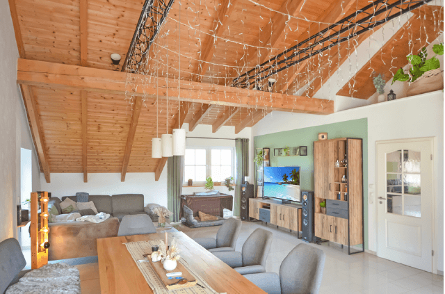 Predaj domu 120 m², pozemok 263 m², Edemissen, Dolné Sasko Predaj domu 120 m², pozemok 263 m², Edemissen, Dolné Sasko