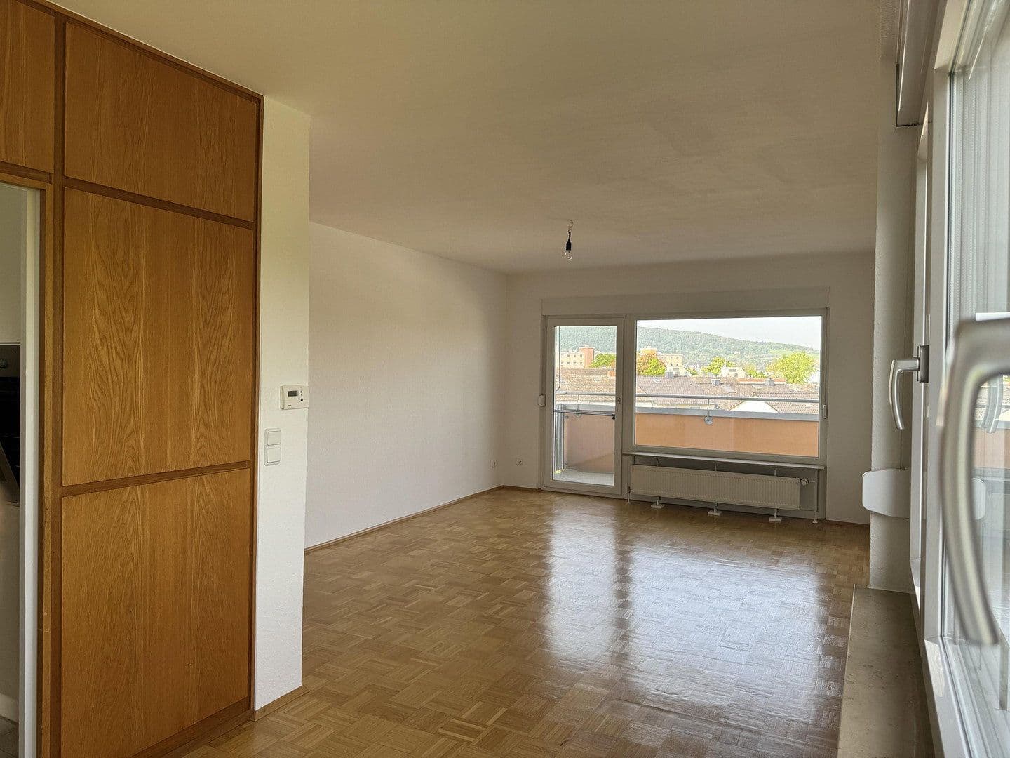 Predaj bytu 3-izbový 80 m², Holbeinstraße 113, Bad Kreuznach, Porýnie-Falcko Predaj bytu 3-izbový 80 m², Holbeinstraße 113, Bad Kreuznach, Porýnie-Falcko
