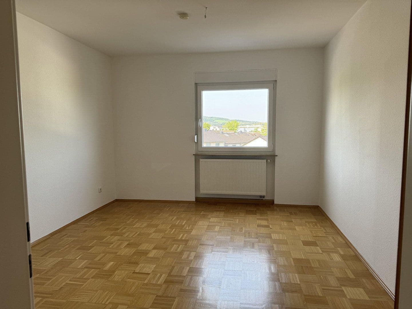 Predaj bytu 3-izbový 80 m², Holbeinstraße 113, Bad Kreuznach, Porýnie-Falcko Predaj bytu 3-izbový 80 m², Holbeinstraße 113, Bad Kreuznach, Porýnie-Falcko