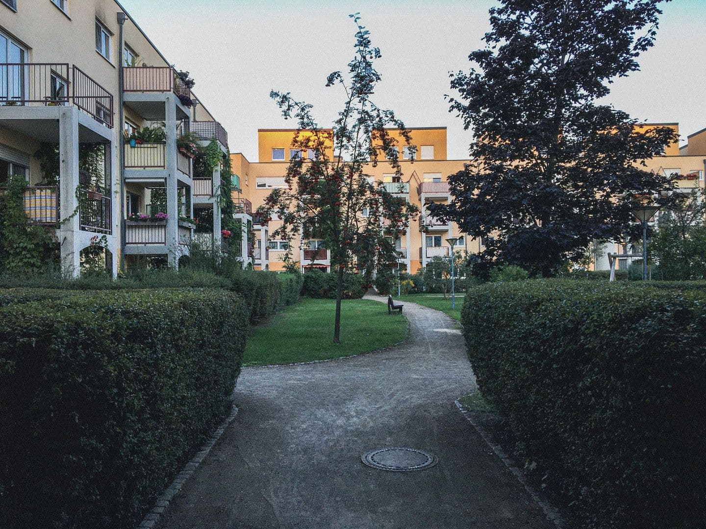 Predaj bytu 4-izbový 101 m², Charlotte-E.-Pauly-Straße 34, Berlin, Berlín Predaj bytu 4-izbový 101 m², Charlotte-E.-Pauly-Straße 34, Berlin, Berlín