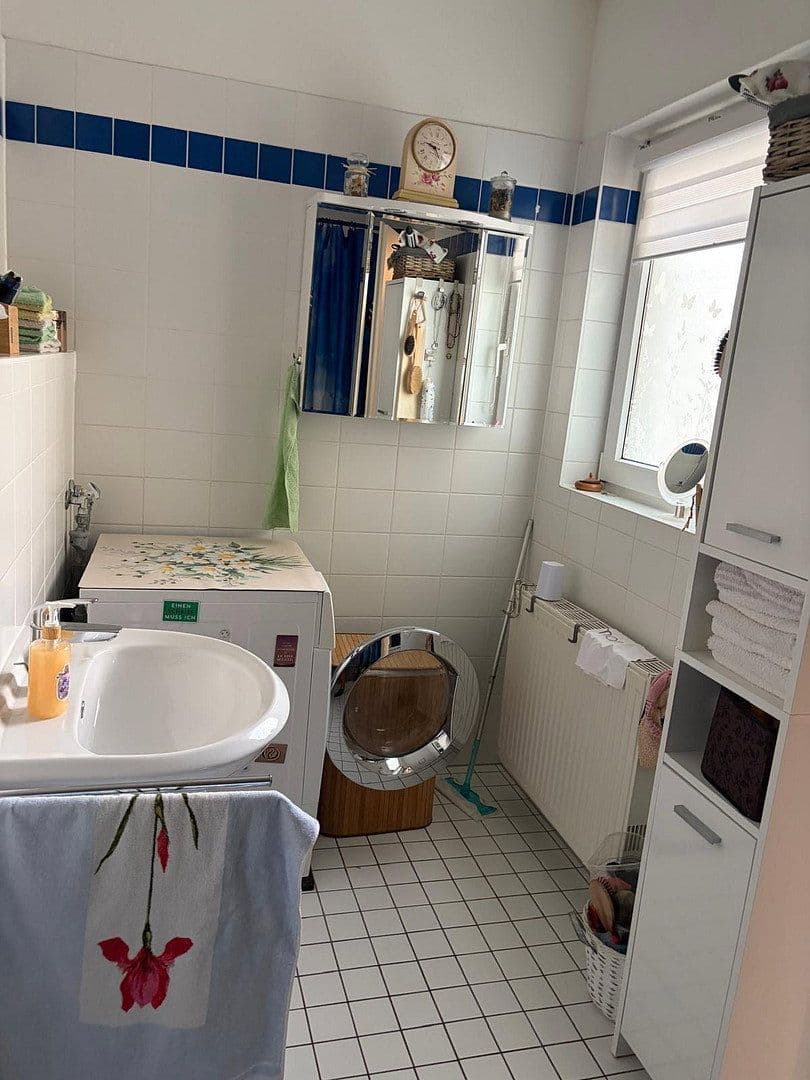 Predaj bytu 4-izbový 101 m², Charlotte-E.-Pauly-Straße 34, Berlin, Berlín Predaj bytu 4-izbový 101 m², Charlotte-E.-Pauly-Straße 34, Berlin, Berlín