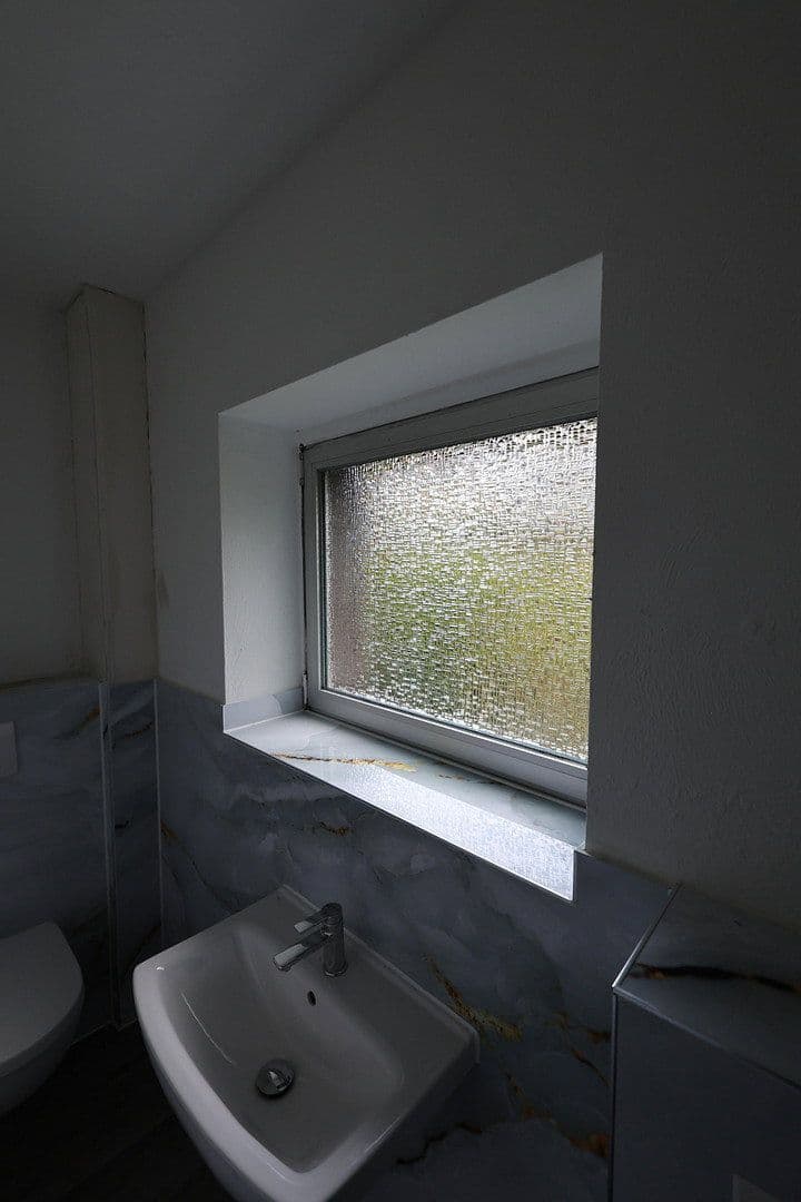 Prenájom bytu 4-izbový 136 m², Niederzier, Severné Porýnie - Westfálsko Prenájom bytu 4-izbový 136 m², Niederzier, Severné Porýnie - Westfálsko