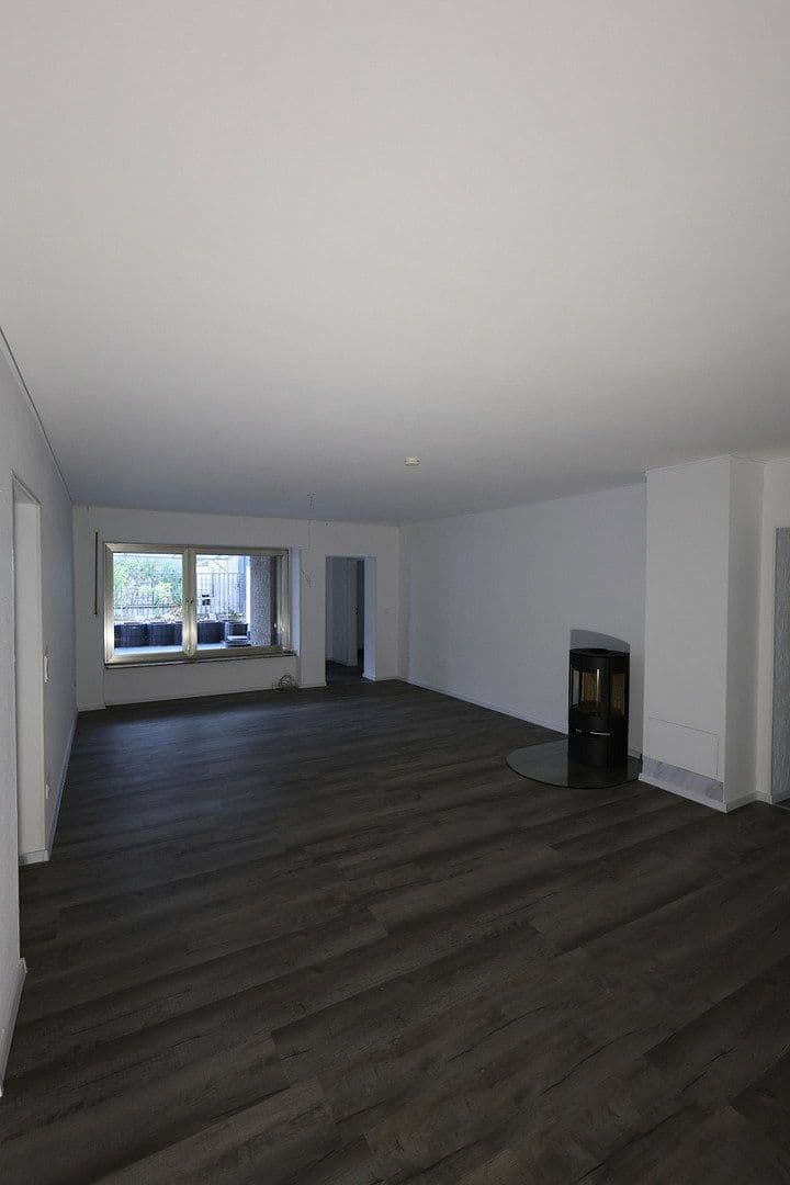 Prenájom bytu 4-izbový 136 m², Niederzier, Severné Porýnie - Westfálsko Prenájom bytu 4-izbový 136 m², Niederzier, Severné Porýnie - Westfálsko